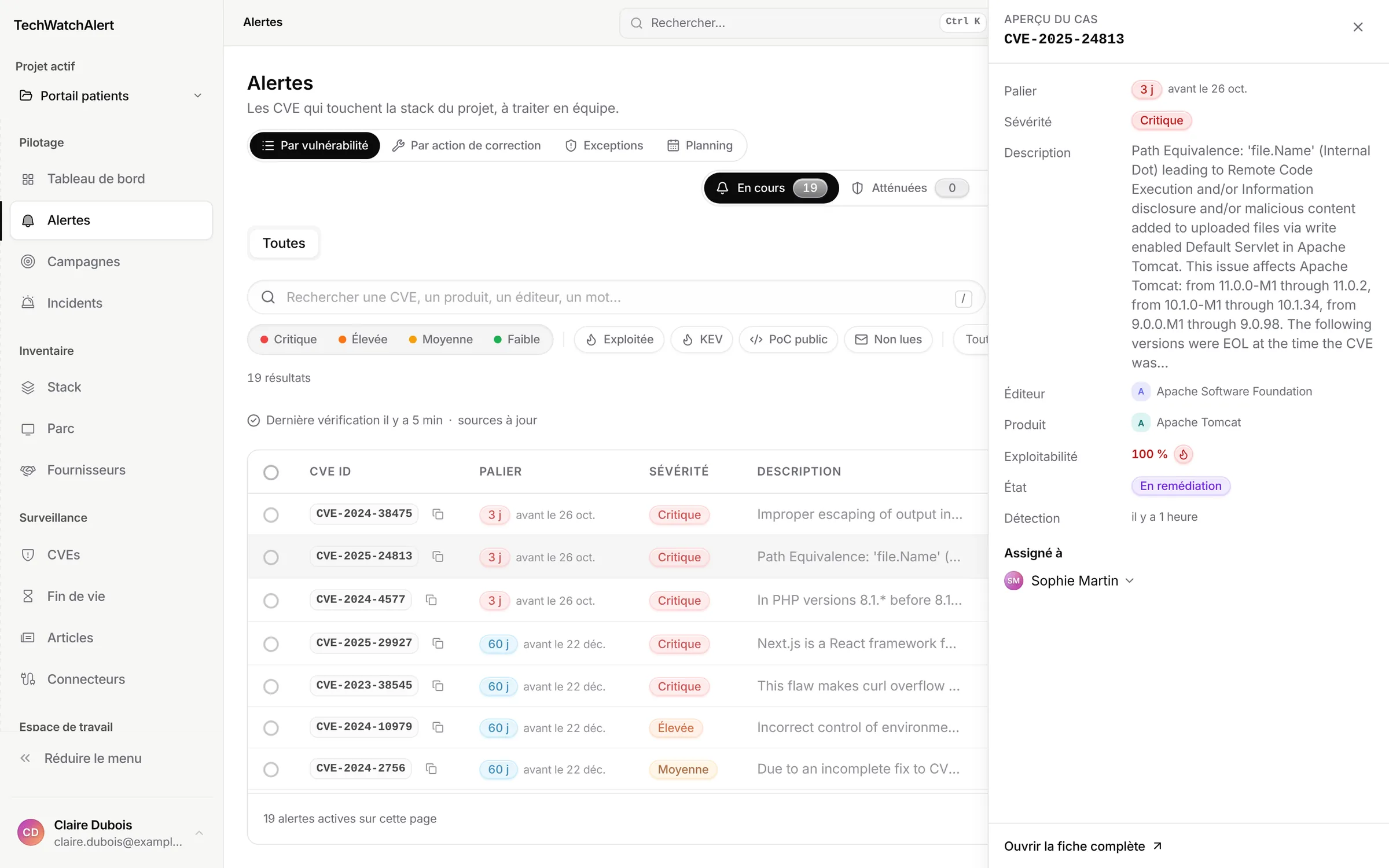 Aperçu d'une alerte Apache Tomcat : palier 3 jours, critique, exploitabilité 100 %, en remédiation